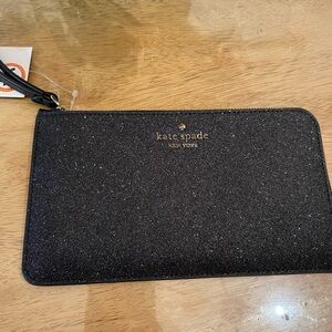 Kate Spade wristlet NWT